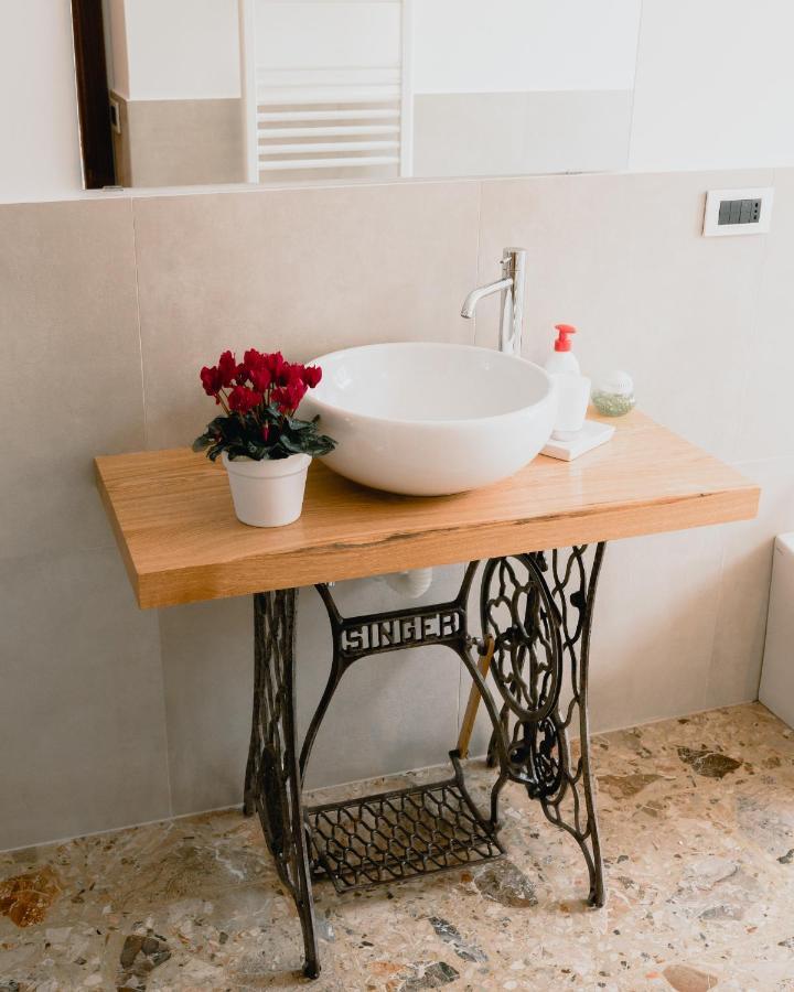 La Casa Di Adua Bed & Breakfast Porto SantʼElpidio Екстериор снимка