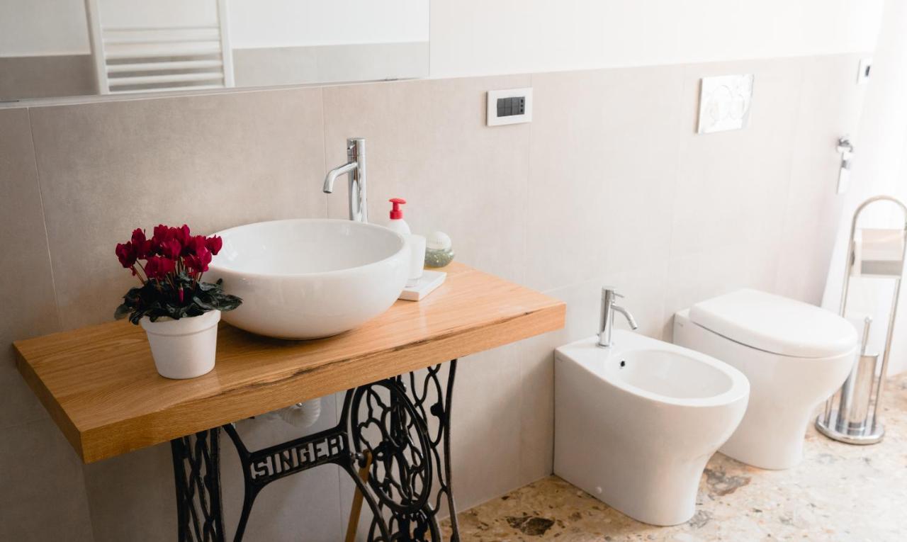 La Casa Di Adua Bed & Breakfast Porto SantʼElpidio Екстериор снимка
